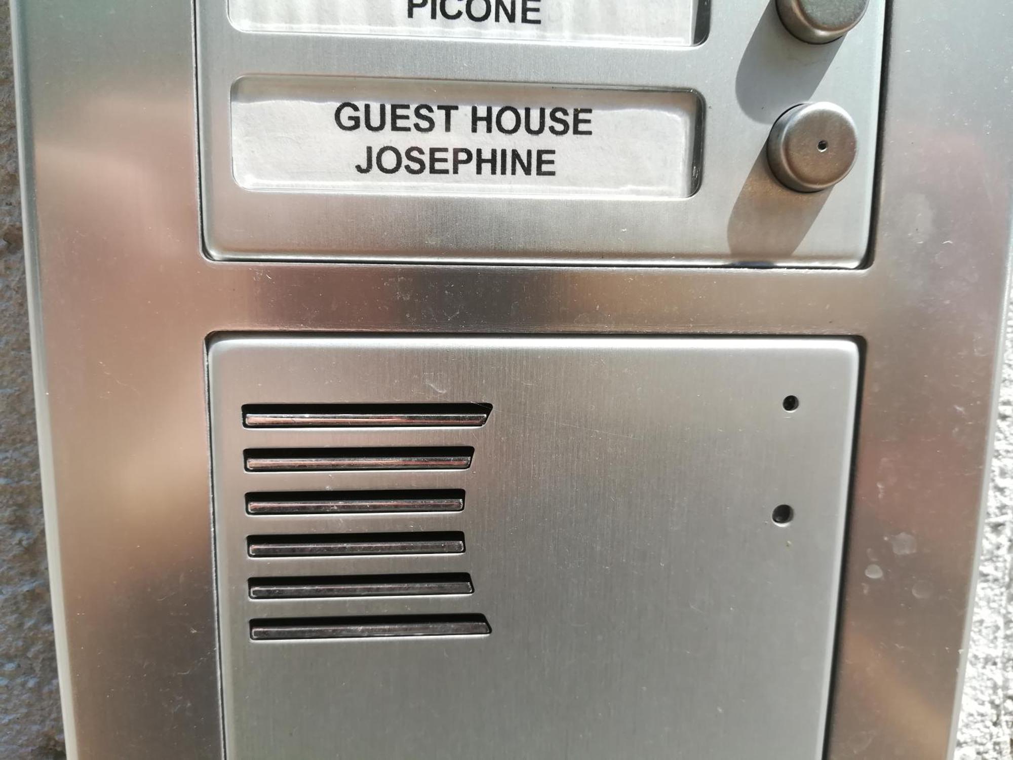 Guest House Josephine Salerno Exteriér fotografie